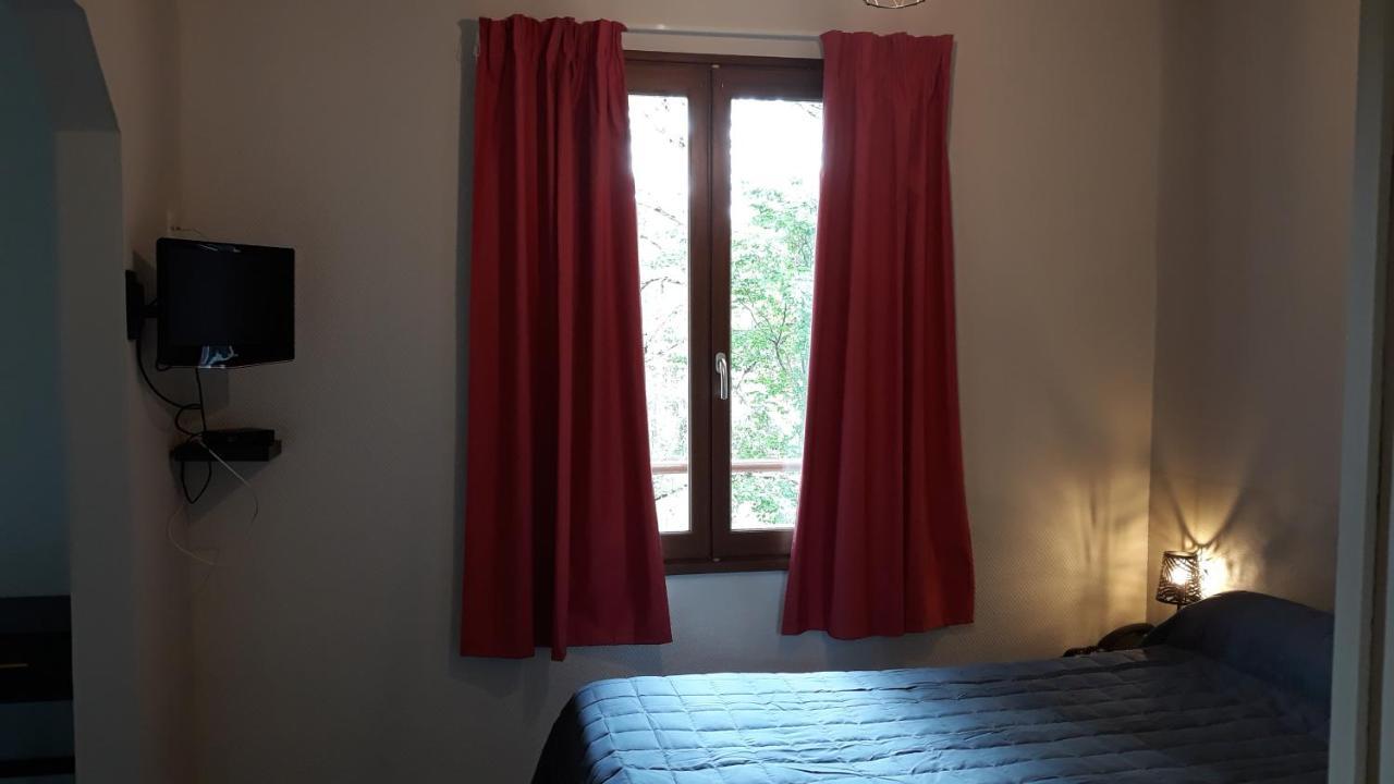 Le Relais De Boralde Hotel Espalion Kültér fotó