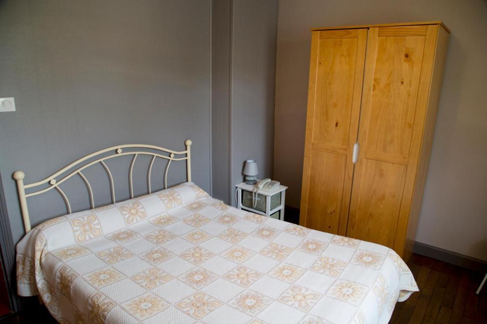 Le Relais De Boralde Hotel Espalion Kültér fotó