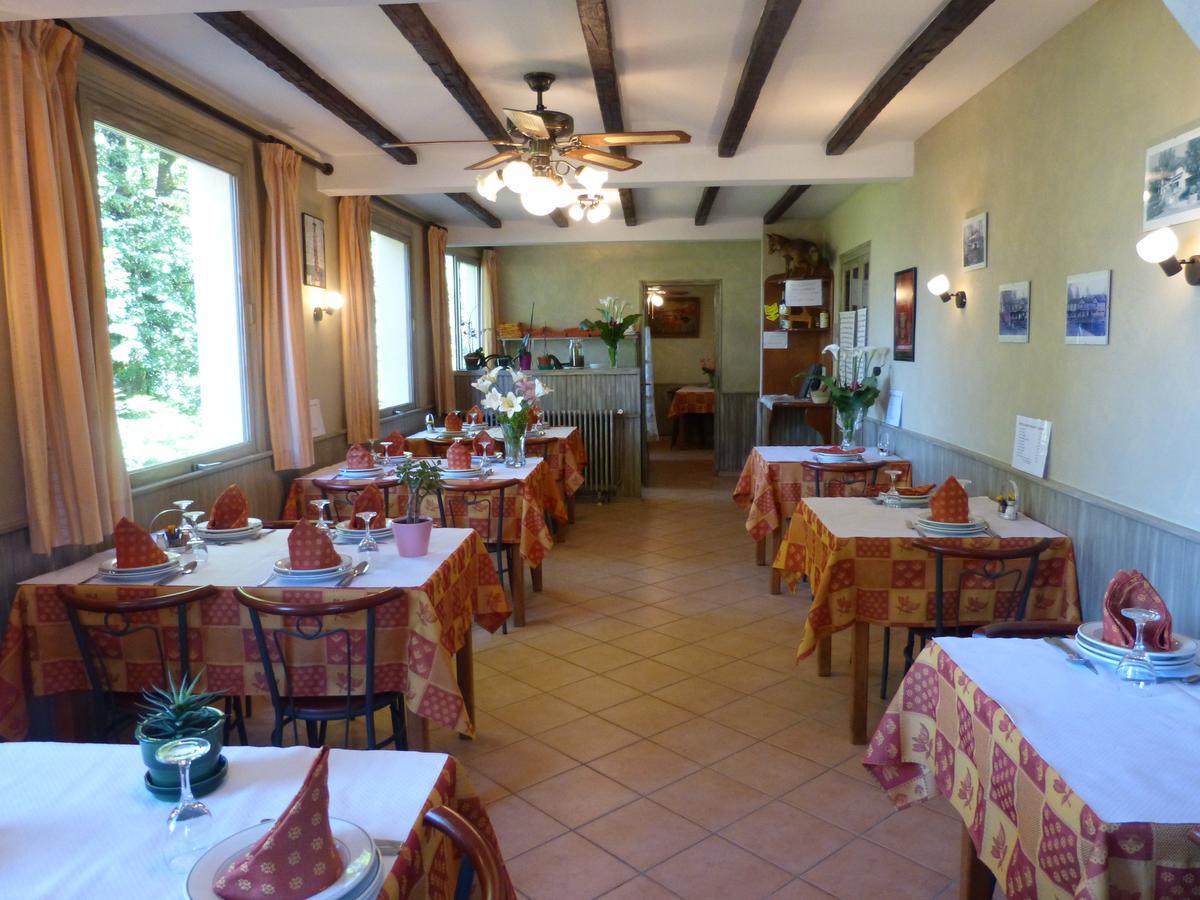 Le Relais De Boralde Hotel Espalion Kültér fotó