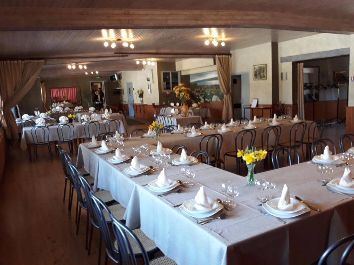 Le Relais De Boralde Hotel Espalion Kültér fotó
