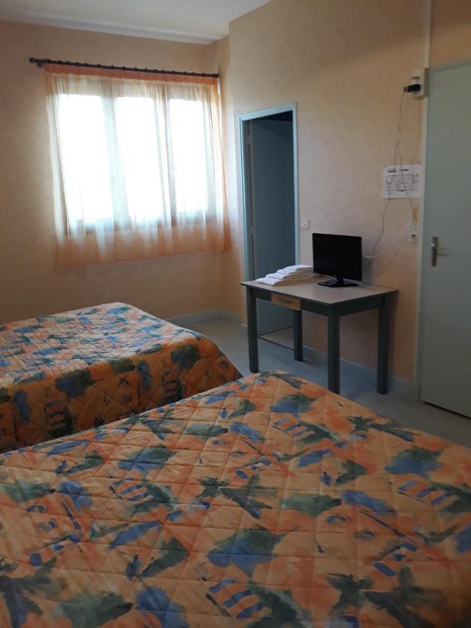 Le Relais De Boralde Hotel Espalion Kültér fotó
